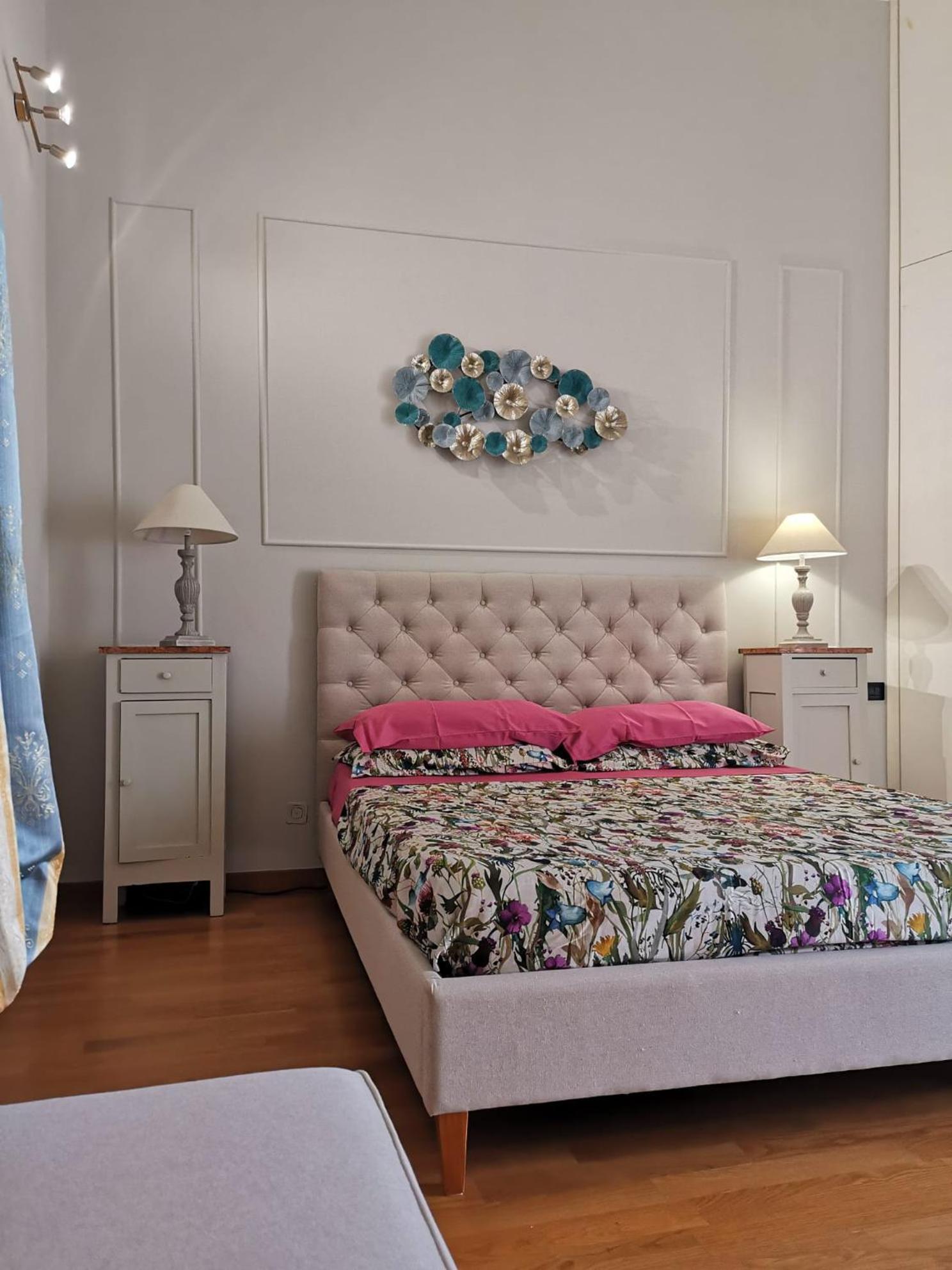 Palazzo Venezia - Luxury Holiday Rooms Монополи Экстерьер фото